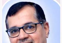 ಶ್ರೀ ರಾಮಕುಂಜೇಶ್ವರ ಕ. ಮಾಧ್ಯಮ ಪ್ರೌಢಶಾಲೆ ಮುಖ್ಯ ಶಿಕ್ಷಕ ಸತೀಶ್ ಭಟ್ ರಿಗೆ ಉತ್ತಮ ಶಿಕ್ಷಕ ರಾಜ್ಯ ಪ್ರಶಸ್ತಿ