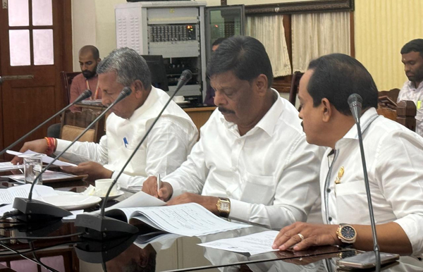 20bd1af3-b096-4e7b-94de-315931dc7b35