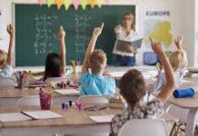 ಮಳೆಯ ರಜೆ ಸರಿದೂಗಿಸಲು ಸರಕಾರಿ,ಅನುದಾನಿತ ಶಾಲೆಗಳಲ್ಲಿ ಶನಿವಾರ ಪೂರ್ತಿದಿನ ತರಗತಿ