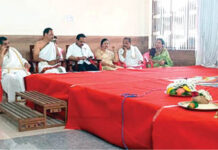 ತಾಂಬೂಲ ಪ್ರಶ್ನೆ : ʼಮಹಾಲಿಂಗೇಶ್ವರ ದೇವಸ್ಥಾನದ ಸಭಾಭವನ ಕಟ್ಟಡ, ನಾಗನಕಟ್ಟೆ, ಅಯ್ಯಪ್ಪ ಗುಡಿ, ನವಗ್ರಹಗುಡಿ ತೆರವು ಮಾಡಬೇಕುʼ, ʼಸಭಾಭವನ ಕಟ್ಟಡ ತೆರವು ಮಾಡಿ ಗದ್ದೆ ನಿರ್ಮಿಸಿ, ಭತ್ತ ಬೆಳೆದು ದೇವರಿಗೆ ತೆನೆ ಸಮರ್ಪಣೆಯಾಗಬೇಕುʼ