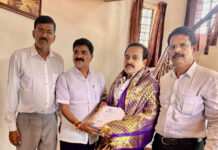 ನ.15: ನೆಹರೂ ನಗರದಲ್ಲಿ ಎಸ್.ಎಲ್.ವಿ. ಬುಕ್ ಹೌಸ್ ನ ಶಾಖೆ ಉದ್ಘಾಟನೆ – ಶಾಸಕರಿಗೆ ಆಮಂತ್ರಣ ಪತ್ರ ವಿತರಣೆ