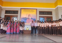 ವಿವೇಕಾನಂದ ಪದವಿಪೂರ್ವ ಕಾಲೇಜಿನಲ್ಲಿ ವೃಕ್ಷಮಾತೆ ತಿಮ್ಮಕ್ಕ ಅವರಿಗೆ ನುಡಿನಮನ