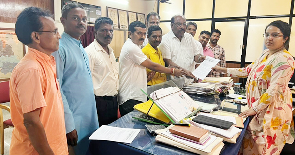 WhatsApp Image 2025-11-07 at 9.00.40 PM