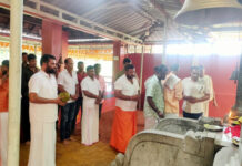 ಪುತ್ತಿಲ ಪರಿವಾರದ ಬ್ಯಾನರ್ ಗೆ ಹಾನಿ : ಬಲ್ನಾಡು ದೈವಸ್ಥಾನದಲ್ಲಿ ಸಾಮೂಹಿಕ ಪ್ರಾರ್ಥನೆ