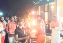 ಶ್ರೀ ಕಾಳಿಕಾಂಬಾ ಭಜನಾ ಮಂಡಳಿಯಿಂದ ನಗರ ಭಜನೆ