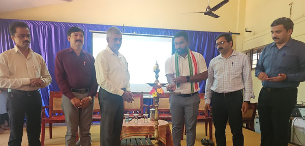 05d7e690-0d32-4b32-a1c9-61905ffd8df3