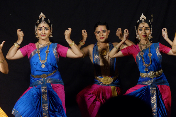 e21f2800-603b-4664-9e79-3a9fcd491e89