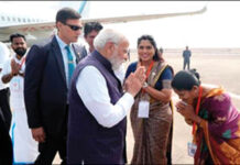 ಎಂಎಲ್ಸಿ ಕಿಶೋರ್ ಬೊಟ್ಯಾಡಿಯವರ ಪತ್ನಿಯನ್ನು ಮೋದಿಯವರ ಸ್ವಾಗತಕ್ಕೆ ಕಳುಹಿಸಿದ ವಿಚಾರ-ಸೋಷಿಯಲ್ ಮೀಡಿಯಾದಲ್ಲಿ ಚರ್ಚೆ