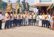 ವಿಧಾನ ಪರಿಷತ್ ಚುನಾವಣೆ – ಎನ್ಡಿಎ ಮೈತ್ರಿಕೂಟಕ್ಕೆ ಗೆಲುವು – ಪುತ್ತೂರು ಬಿಜೆಪಿ ಕಚೇರಿ ಮುಂದೆ ವಿಜಯೋತ್ಸವ